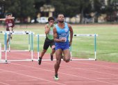 Marcos Herrera se impuso en la prueba de 110 metros vallas del Campeonato Nacional.