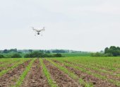 Los drones cuentan con un gps de precisión que ayuda al agricultor a conocer la superficie de su terreno