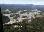 Deforestación. En Yutzupino, provincia de Napo, cientos de hectáreas de selva junto al río Jatunyacu han sido arrasadas por los mineros ilegales.
