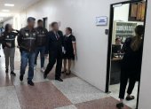Peritos ingresaron a la casa de salud y a la oficina de quien fue Nathaly López, directora administrativa financiera, asesinada este último martes.