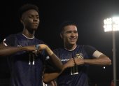 Allen Obando (i) y Kendry Páez son los más destacados de la sub-17 de Ecuador.