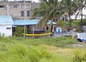 La casa donde se registró el asesinato de cuatro personas, en Punta Blanca, Santa Elena.