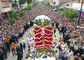 Procesión. Cerca de 3 horas duró la procesión del Cristo del Consuelo en el suburbio de Guayaquil.