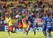 EN EL ESTADIOS GONZALO POZO RIPALDA SE REALIZO EL PARTIDO ENTRE SOCIADAD DEPORTIVA AUCAS VS EMELEC POR LA DECIMA FECHA DE LA SEGUNDO ETAPA DE LA LIGA PRO 2022 11 DE SEPTIEMBRE DEL 2022 ANGELO CHAMBA (Ag-expreso ag-extra ag-quito)
