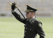 Fotografía de archivo del 19 de agosto de 2022 que muestra al que hasta hoy era el director de la Policía Nacional de Colombia, mayor general Henry Armando Sanabria Cely.