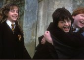 Emma Watson, Daniel Radcliffe y Rupert Grint, fueron los encargados de interpretar a Hermione, Harry y Ron a lo largo de las ocho películas