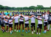Una oración antes del entrenamiento lo hizo Emelec.