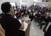 Muñoz se reunió con los representantes de varios colectivos que defienden diez temas de ciudad.