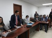 Diligencia. Defensores acudieron a la audiencia que debía realizarse este jueves en el Complejo Judicial norte.
