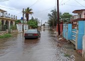 Las fuertes lluvias inundan las calles en La Habana (Cuba).