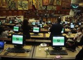 96 legisladores votaron a favor de la reelección de Saquicela.