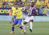 Valladolid cayó en su visita a Cádiz y luchará por evitar el descenso en LaLiga.