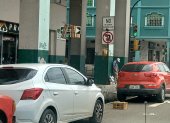 Hecho. En la avenida Quito y Colón se repite esta situación.
