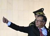 El presidente de Colombia, Gustavo Petro, llega para participar en la cumbre suramericana hoy, en el palacio de Itamaraty, sede de la cancillería brasileña, en Brasilia (Brasil). EFE/ André Borges