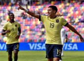 Con 16 años, Kendry Páez (d) disputó el Mundial sub-20, con la selección de Ecuador