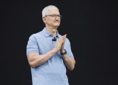 El máximo ejecutivo de Apple, Tim Cook, habla durante la Conferencia Mundial de Desarrolladores (WWDC), que se desarrolla en la sede de Apple Park en Cupertino, California, este 5 de junio de 2023.
