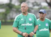 Hernán Torres, DT colombiano, dirigió el 8 de junio su primer entrenamiento en Emelec.