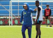 El entrenador tiene ya tres temporadas en Gualaceo. Lo sacó de la B.