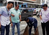 Personal de CNEL y de Obras Públicas Municipal se reunió en el lugar donde se realizarán los trabajos para coordinar acciones.
