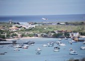 Fotografía del Puerto Baquerizo Moreno en la isla de San Cristóbal, en los Galápagos (Ecuador).