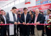 Inauguración.- El sector de Llano Grande en Quito cuenta con su primer supermercado.