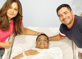Marlon Acosta con Guadalupe Loor y Henry Bustamante.