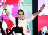 Rómulo Roux celebra su triunfo en las elecciones primarias del Partido Cambio Democrático, en Panamá,