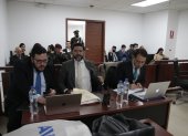 Diligencia. Abogados durante la audiencia en el Complejo Judicial.