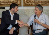 Aquiles Álvarez y Guillermo Lasso durante la reunión.