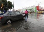 Aunque autoridades indican que no se trata de El Niño, la ciudad ya siente las fuertes lluvias