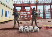 Operación. Comandos navales de Panamá y la droga incautada.