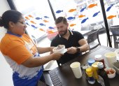 RECORRIDO ESPECIAL DE JULIO EN RESTAURANTES, POR VARIOS SITIOS DE LA CIUDAD, 14 DE JULIO  DEL 2023- AMELIA ANDRADE Guayaquil-Ecuador Agencia (Ag-ecpreso)