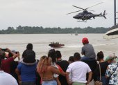 Uno de los actos más llamativos fue la simulación de interceptación a una lancha con cinco sospechosos y sustancias sujetas a fiscalización.