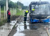 Siete de los nueve vehículos incinerados durante la jornada se dieron en Esmeraldas.
