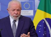 Luiz Inácio Lula da Silva negocia varios cargos para garantizar gobernabilidad.