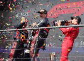 Stavelot (Belgium), 30/07/2023.- (L-R) Greg Reeson,Technician of Red Bull Racing , first winner Dutch Formula One driver Max Verstappen of Red Bull Racing and third placed Monaco"s Formula One driver Charles Leclerc of Scuderia Ferrari celebrate on the podium of the 2023 Formula 1 Belgian Grand Prix at the Circuit de Spa-Francorchamps racetrack in Stavelot, Belgium, 30 July 2023. (Fórmula Uno, Bélgica) EFE/EPA/OLIVIER MATTHYS