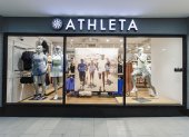 Esta tienda está operada por AR Holdings, y es la segunda tienda física de Athleta que se abrirá fuera de Norteamérica