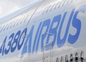 Nave.- Uno de los aviones elaborados por Airbus.