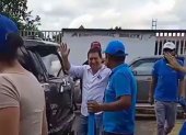 Cambio. En Chillanes (Bolívar), el Toyota 4Runner tenía sus placas bien visibles (también atrás). Días después, en Sacha (Orellana), habían desaparecido.