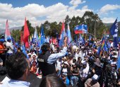 Yaku Pérez cerró su campaña electoral en El Panecillo, en Quito.