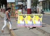 En noviembre del 2006, los candidatos presidenciales Rafael Correa y Álvaro Noboa se enfrentaron en la segunda vuelta electoral.