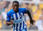 Pervis Estupiñán fue titular en Brighton.