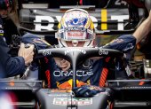 Zandvoort (Netherlands), 25/08/2023.- Dutch Max Verstappen (Red Bull Racing) during 3rd Free Practice leading up to the F1 Grand Prix of the Netherlands at Circuit Zandvoort, Netherlands, 26 August 2023. The Formula 1 Dutch Grand Prix is held on 27 August 2023. (Fórmula Uno, Países Bajos; Holanda) EFE/EPA/Koen van Weel