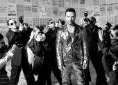 Luis Fonsi en el videoclip de Pasa la página (Panamá)