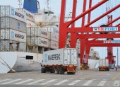 Reacción. La naviera Maersk suspendió temporalmente sus operaciones, a la espera de que se ofrezca mejores garantías a remolcadores.