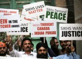 En Pakistán, varios ciudadanos de India protestaron por el asesinato de Hardeep Singh Nijjar.