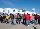 Huelga. Protestantes del sindicato United Auto Workers.