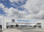 Entrada principal de la factoría de Volkswagen en Pamplona.