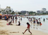 Salinas. Durante el último domingo, se registró la mayor cantidad de turistas en el popular balneario.