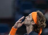Rublev celebra su victoria. Es el único Top 10 que sobrevive en el torneo.